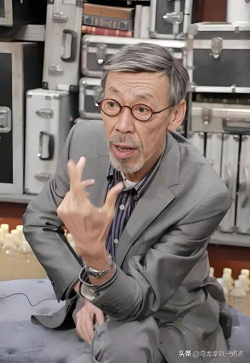 冯淬帆资料